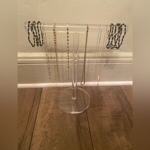 ACRYLIC JEWELRY/NECKLACE HOLDER *NEW*